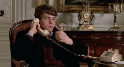 We missed our plane. - Scent of a Woman