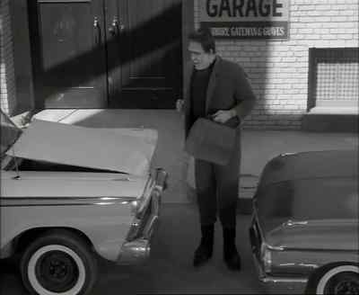 We must keep our streets tidy. - The Munsters