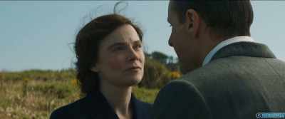 - We mustn't concede.
- I will not. - De Gaulle