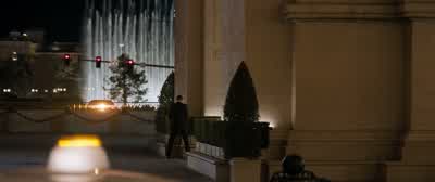 We need a disguise. - Venom: The Last Dance