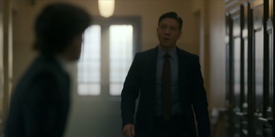We need to be in there.
We need to be strong for her. - Accused