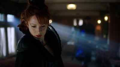 We need to fall back. - Into the Badlands