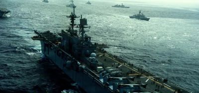 We need to get seal teams in dsvs.
We need to chase 'em. - Transformers: The Last Knight