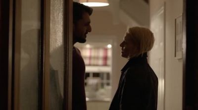 - We need to talk.
- Jackie, it's late. - Line of Duty