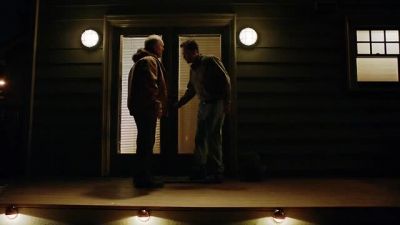 We need to talk. - Grimm