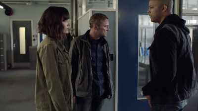 We need to talk to this concierge, - Rellik