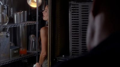 - WE NEED TO MAKE A RUN FOR IT,
NOW. - Burn Notice