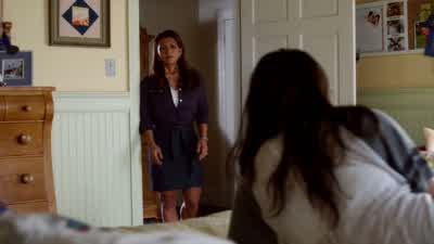 We need to talk. - Pretty Little Liars