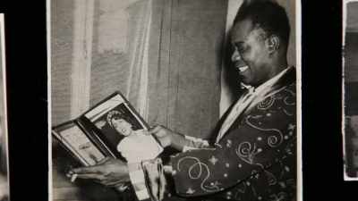 We never want an estate where servants
be falling all over each other. - Louis Armstrong's Black & Blues