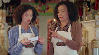 We only make these six weeks
out of the year, - Make or Bake Christmas
