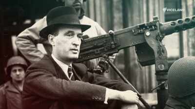 "We only wanted a system that allowed
us to work unhindered. - Guns That Changed The Game