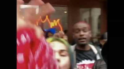 -We outside. Oh!
-And we coming to LA. - Supervillain: The Making of Tekashi 6ix9ine