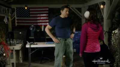 We prepare recruits who plan
to be SEALs for BUDS. - All for Love