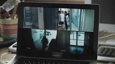 We were pretty sure that
something bad was going to happen. - Hostages