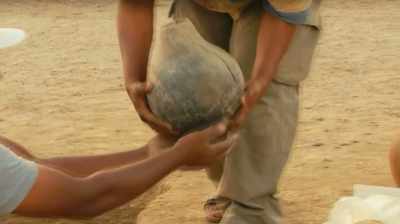 We recently started to discover
napatan graves, - Lost Kingdom of the Black Pharaohs