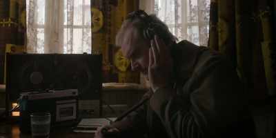 We’re going to try and record the voice. - The Enfield Poltergeist