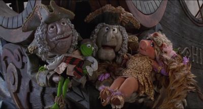 We saved the pig and the frog - Muppet Treasure Island
