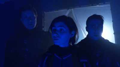 We saw people outside in the mist. - Ghost Planet