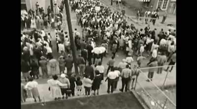 ♪ We shall overcome - Mighty Ira