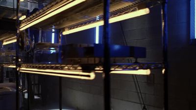 We should be able to reach
the main office from down here. - Smallville