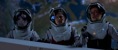 We should bring reinforcements There's no time - Star Trek: First Contact