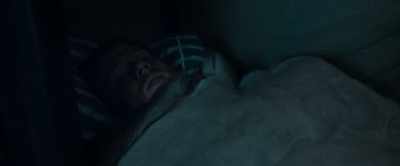 - We should never have left it.
- Right now? - Against the Ice