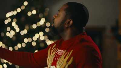 We should play that game
that we played when, - The Christmas Venue