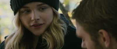 We should probably get moving. - The 5th Wave