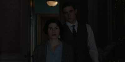 We spent many wonderful days
in this room. - Flowers in the Attic: The Origin