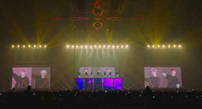 We were standing in a desert - Burn the Stage: The Movie