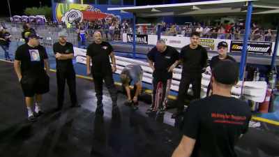 We started at 16,
now we're down to eight. - Street Outlaws No Prep Kings Team Attack