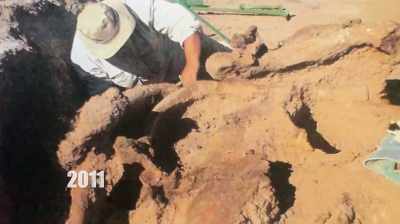 WE STARTED TO DIGGING, - Dino Hunters