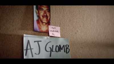 - We suspected Glomb
was a recruiter, - McMillion$