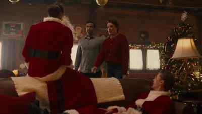 - We think it's time for
a svelte, suave Santa. - The Santa Class