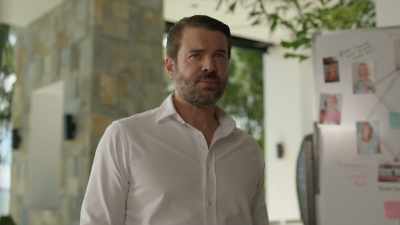 - We thought about "Orestes,"
their revenge for the father. - Mystery Island: Winner Takes All