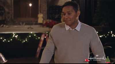 - We traveled around a
lot when I was growing up, - A Majestic Christmas