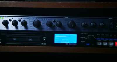 We use very precisely tuned
sound frequencies for healing. - Heal