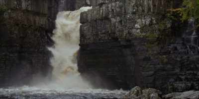 We use water to
cool power plants, - Hot Money