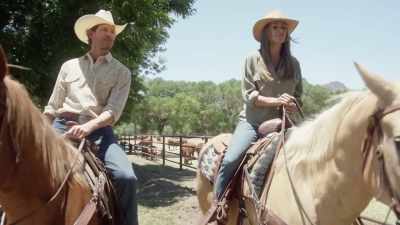 We used to be close like that, - A Cowboy Christmas Romance