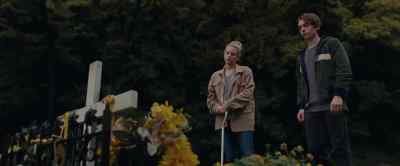 We used to come here
all the time
before he died. - Chemical Hearts