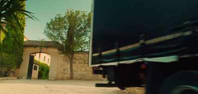 We waited for you yesterday,
Marcus, but you didn't come. - White Lines
