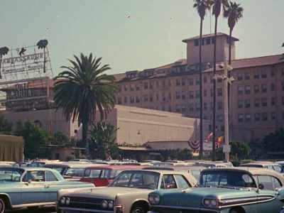 We want Kennedy!
We want Kennedy! - The Lady Bird Diaries