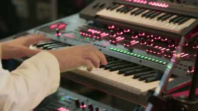 We wanted to do something
really special in LA. - Duran Duran: A Hollywood High
