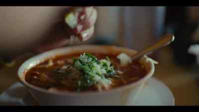 -We once went to a dance.
-Yup! We went to a dance. - Street Food: USA