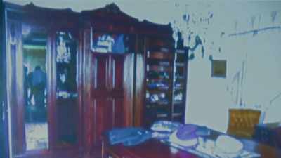 We went directly to the closet
that Dr. Murray - How It Really Happened