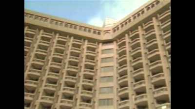 We went to the Sheraton - Hijacked: Flight 73