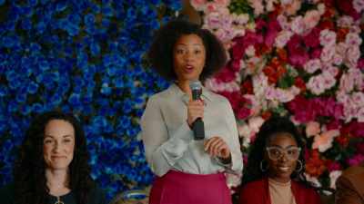 We will have a five-minute
break before we continue. - An Easter Bloom