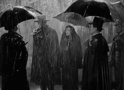 We will have to hurry, sir.
The police might come. - The Devil Is a Woman