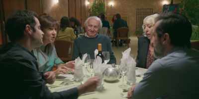 - We work, and we're here.
- We don't do the same work. - Bloody Oranges