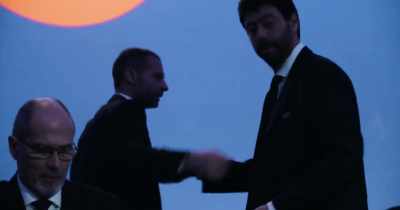 We worked hand in hand for over 15 months
worked hand in hand, - Super League: The War for Football